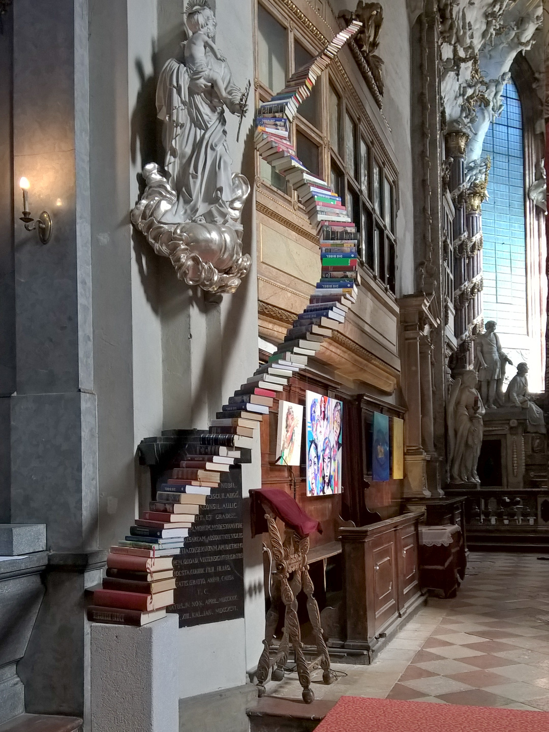 Eine Ausstellung in Sankt Michael – „Stairways to Heaven“, © Monika Nebl